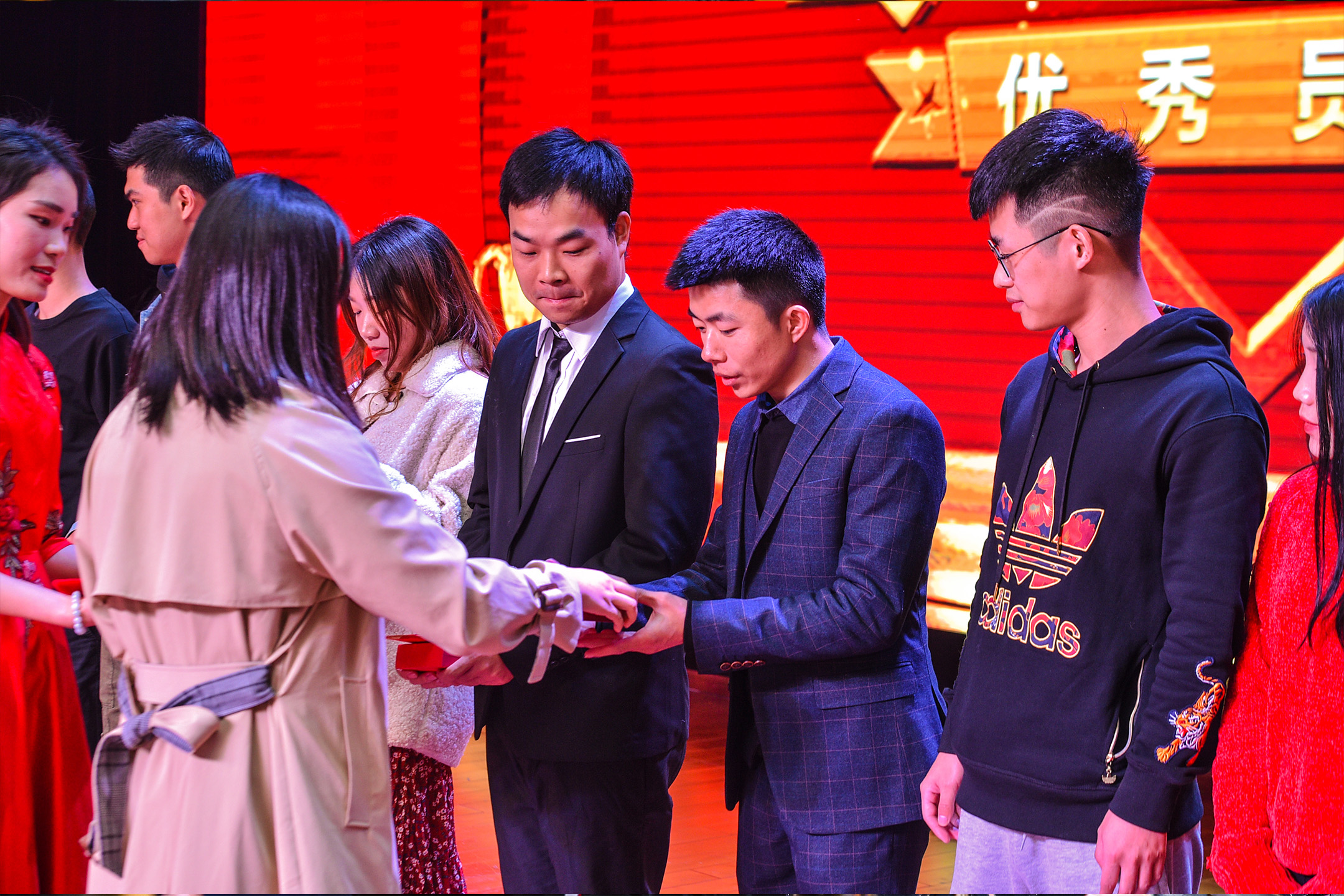 1587544877609036.jpg 1587544877609036.jpg